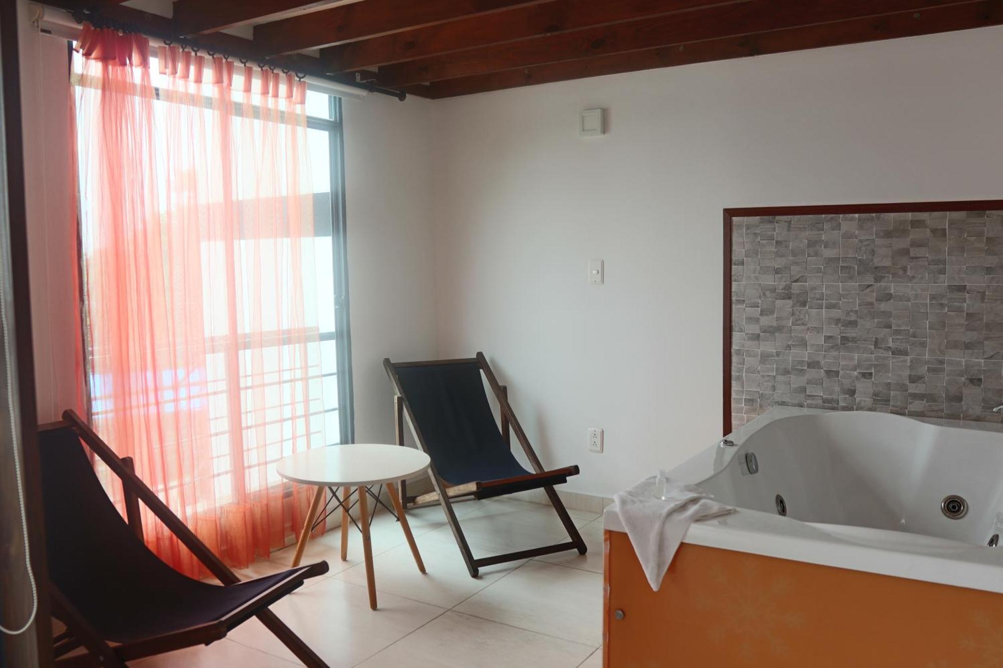 Hotel Syvanna Wellness And Spa Cerritos Bagian luar foto