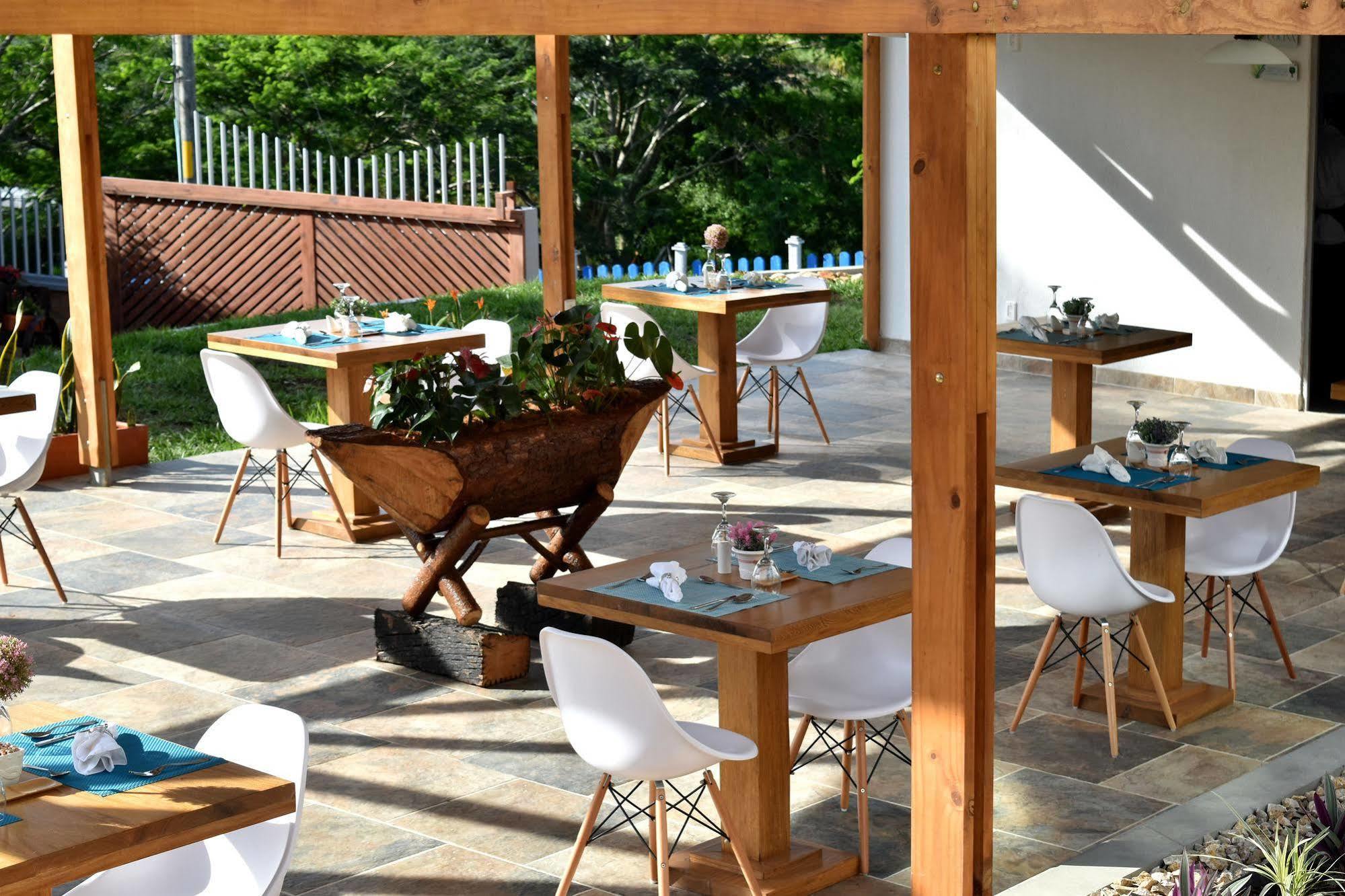 Hotel Syvanna Wellness And Spa Cerritos Bagian luar foto