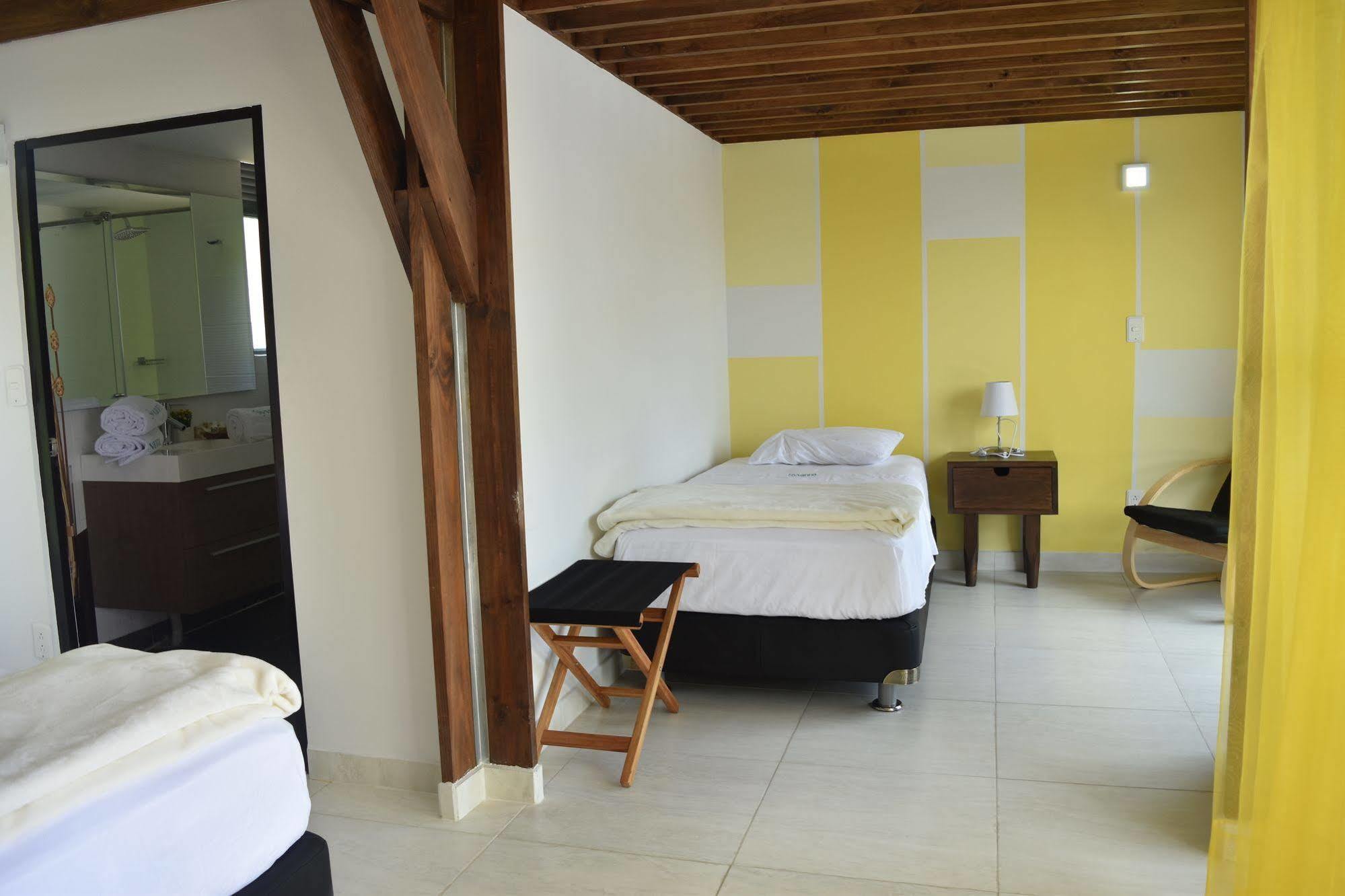 Hotel Syvanna Wellness And Spa Cerritos Bagian luar foto