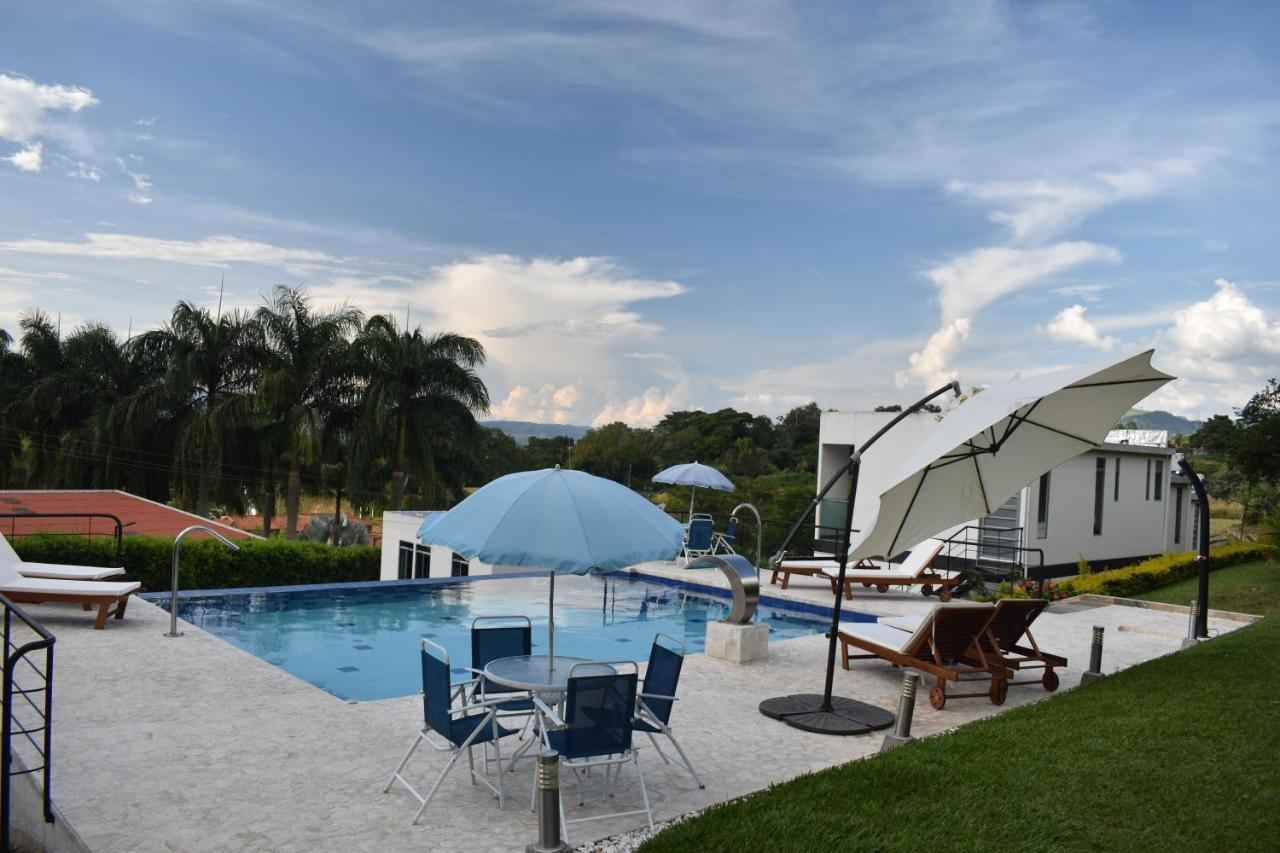 Hotel Syvanna Wellness And Spa Cerritos Bagian luar foto