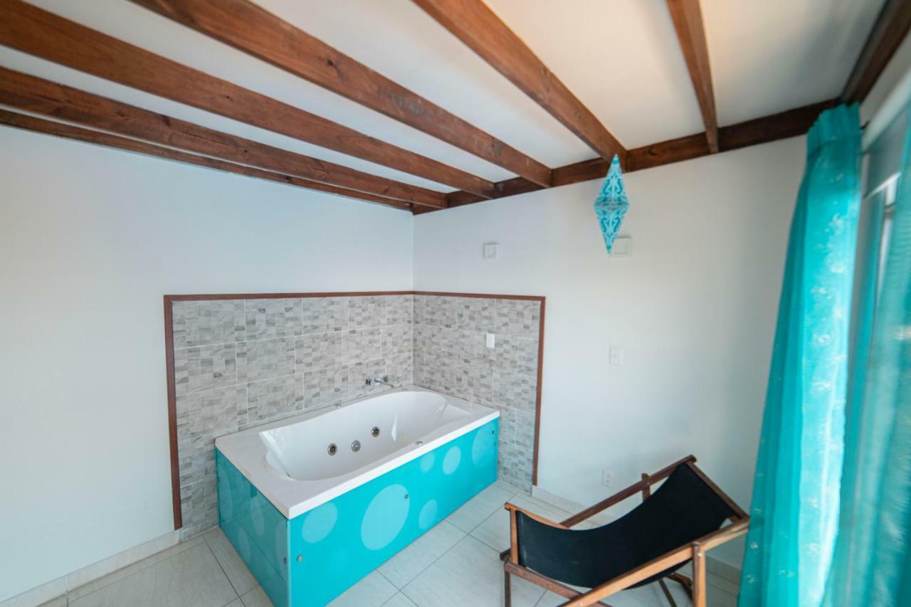 Hotel Syvanna Wellness And Spa Cerritos Bagian luar foto