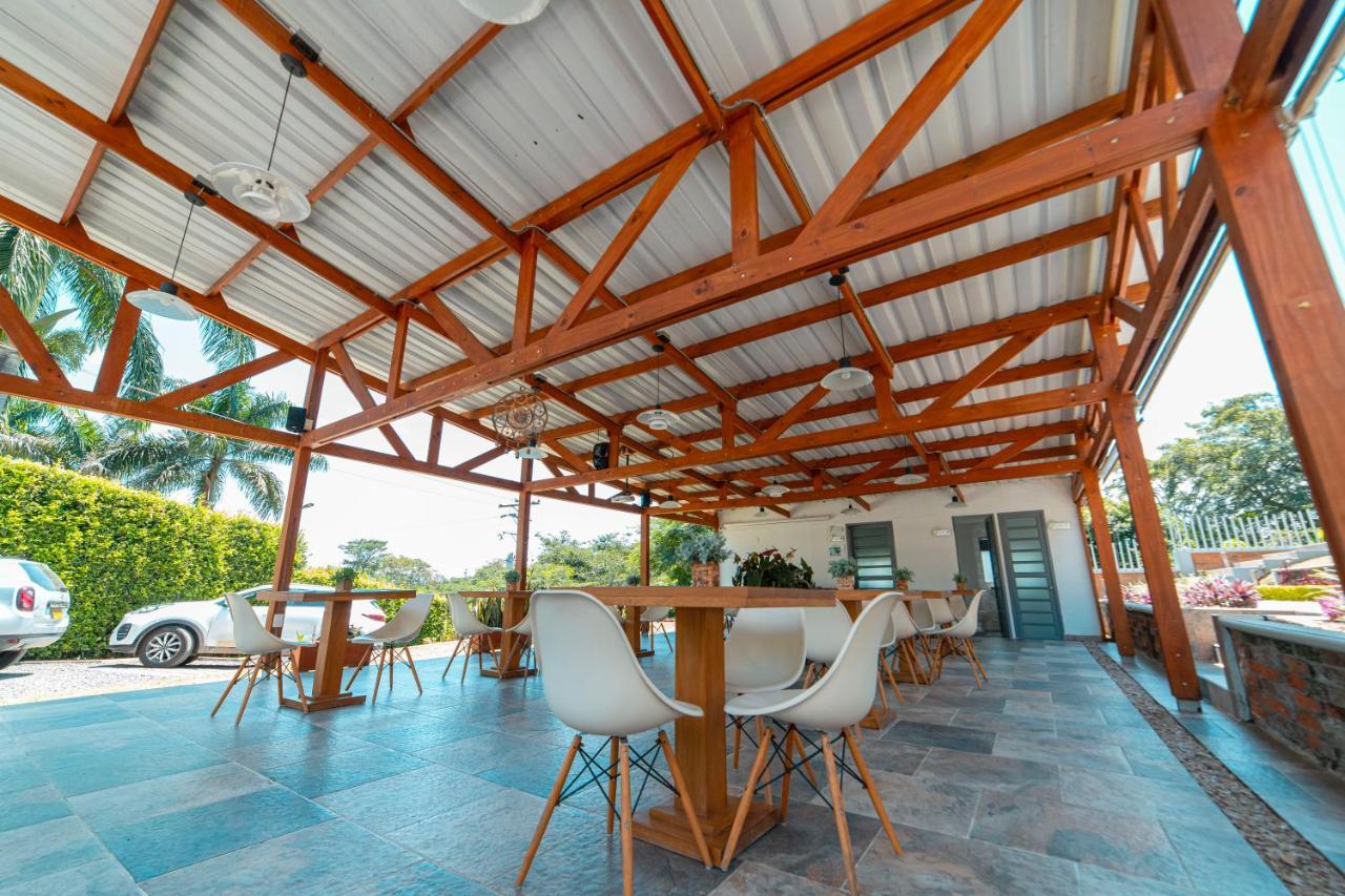 Hotel Syvanna Wellness And Spa Cerritos Bagian luar foto